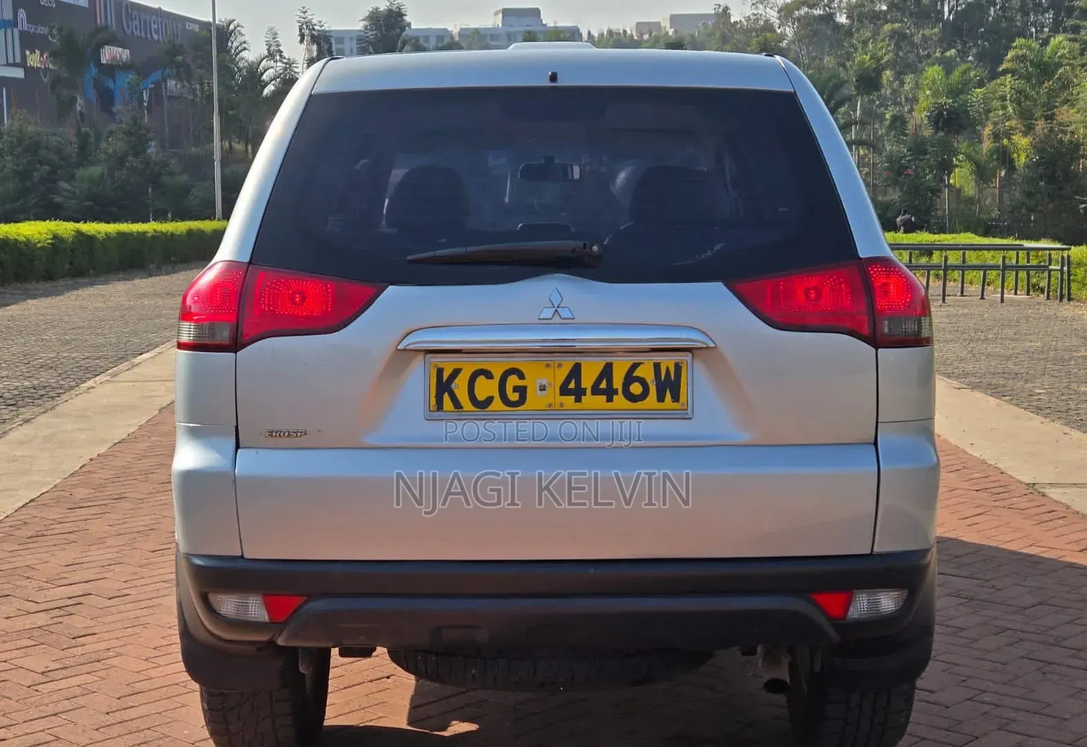 Mitsubishi Pajero Sport 2013 Silver