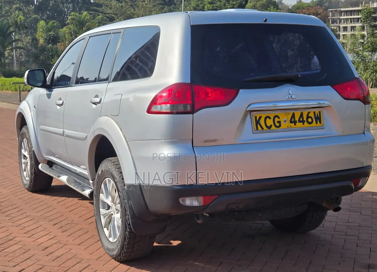 Mitsubishi Pajero Sport 2013 Silver