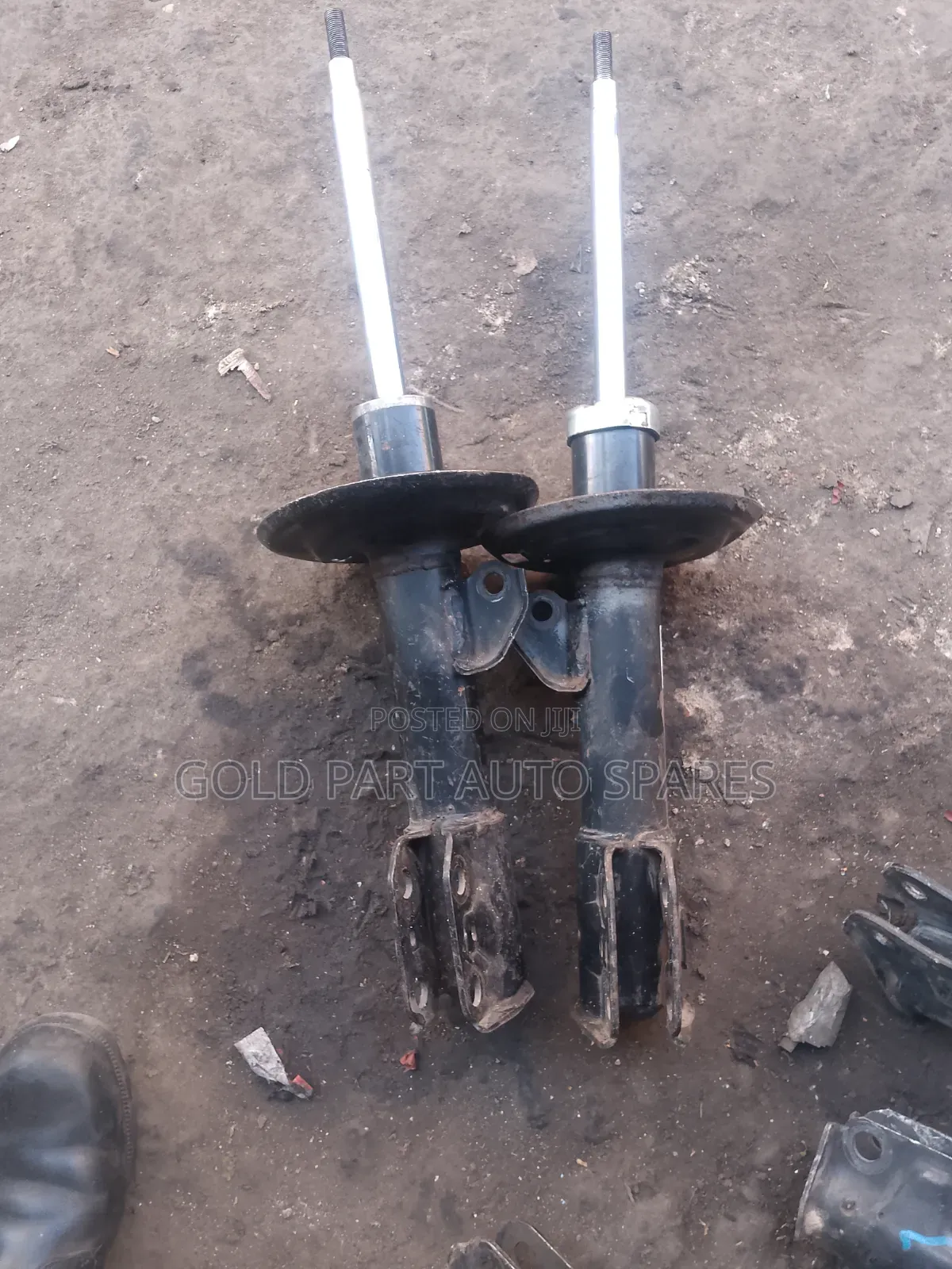Ex Japan Front Shock Absorbers for Toyota Filda New Model