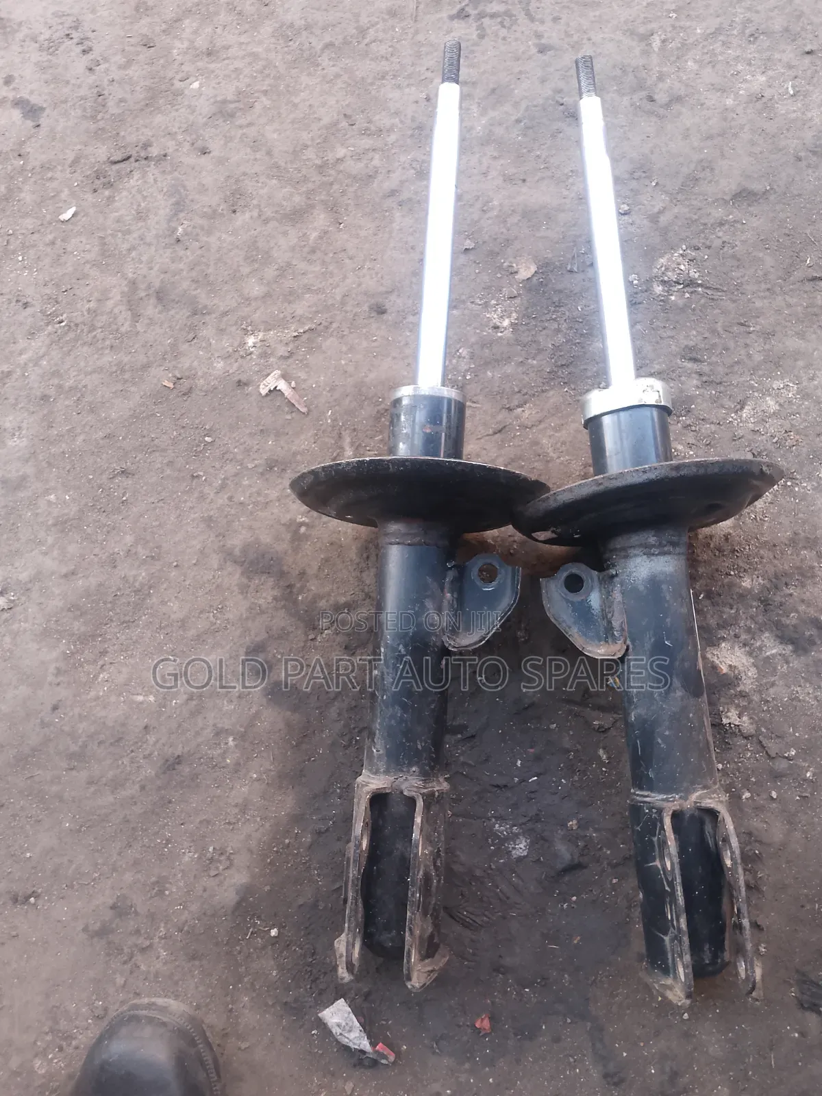 Ex Japan Front Shock Absorbers for Toyota Filda New Model