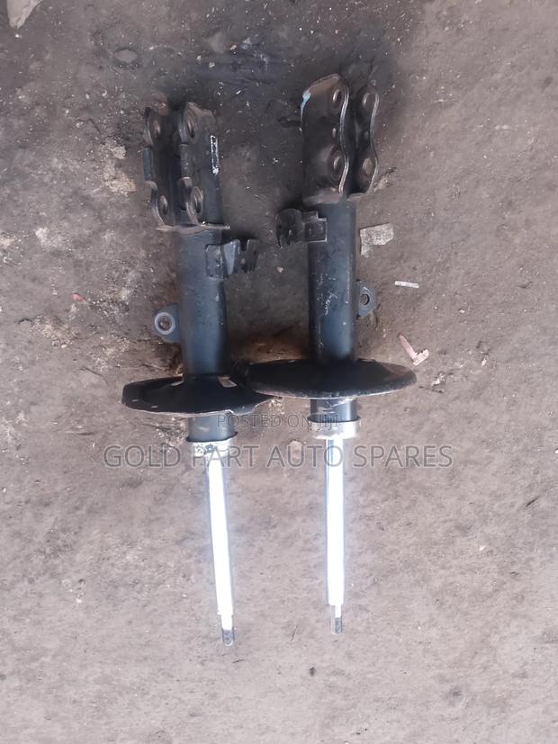 Ex Japan Front Shock Absorbers for Toyota Premio