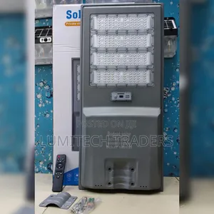 High Quality 8,000W Solar Street Light