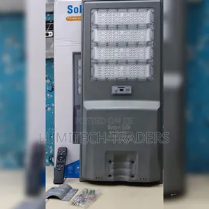 High Quality 8,000W Solar Street Light