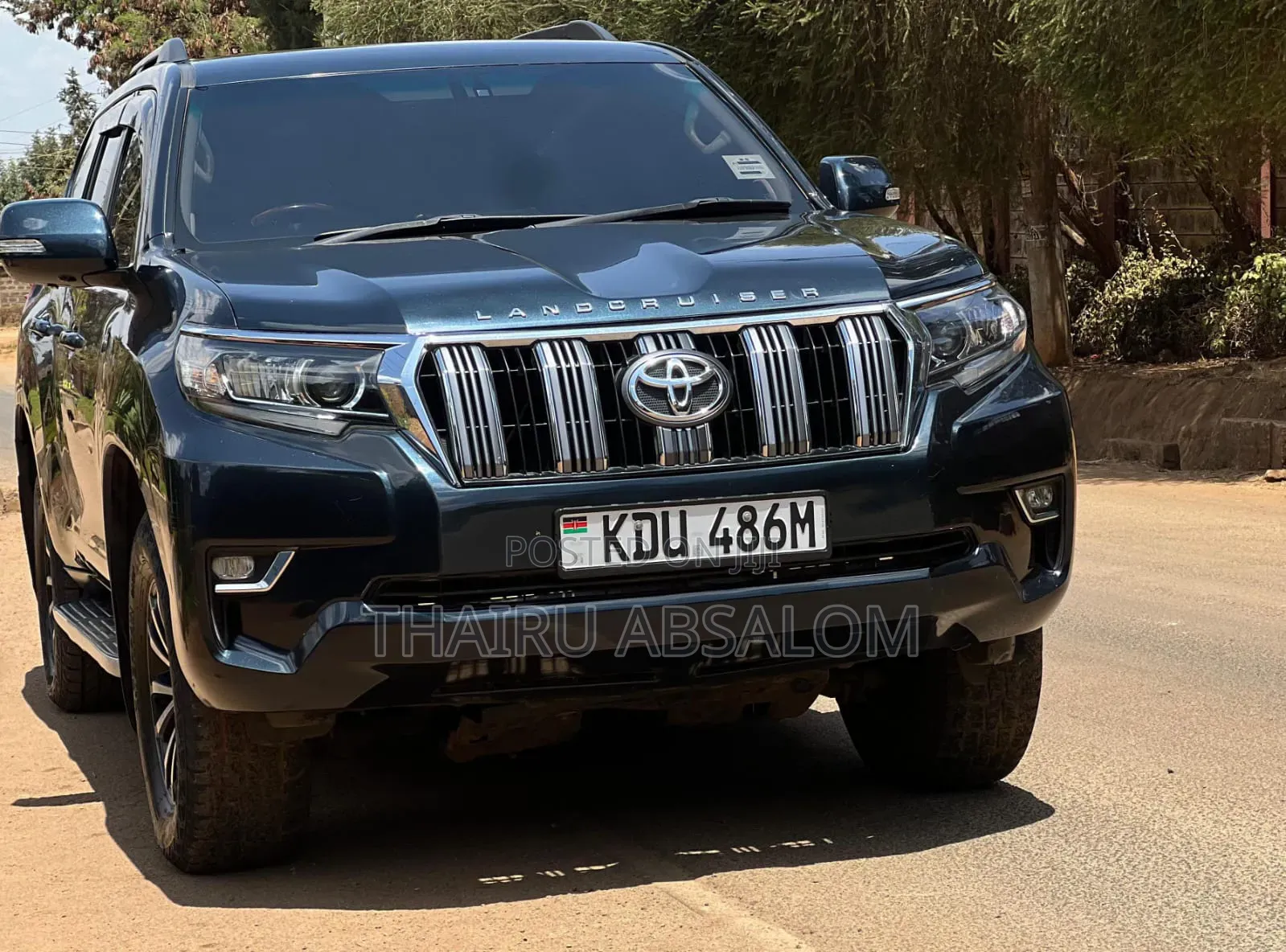 Toyota Land Cruiser 2010 Black
