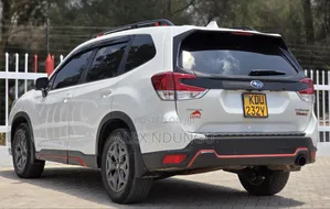 Subaru Forester 2019 White