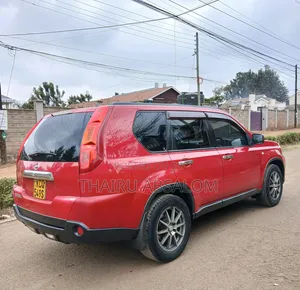 Nissan X-Trail 2012 Red