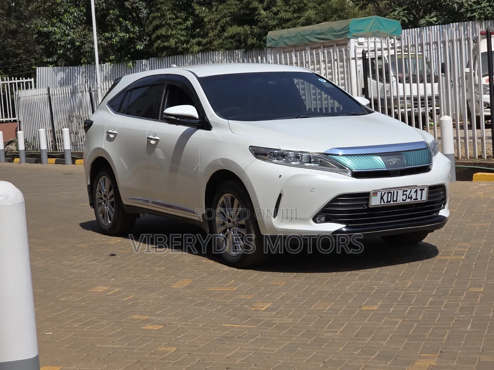 Toyota Harrier 2018 White