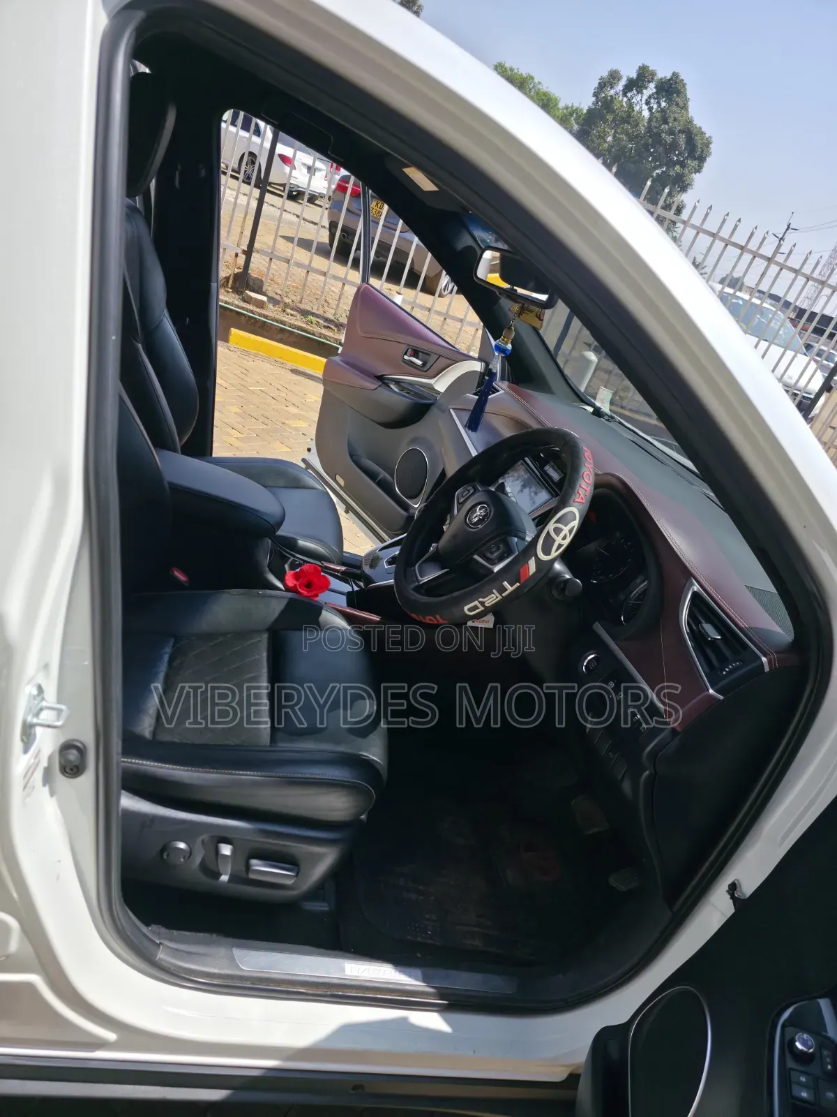 Toyota Harrier 2018 White