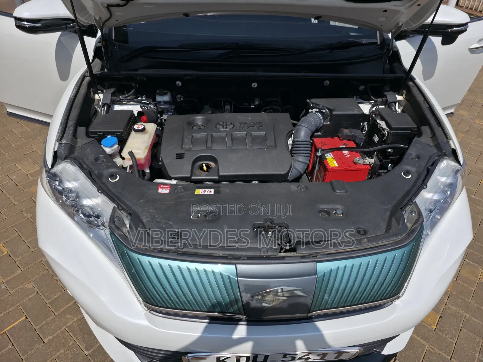 Toyota Harrier 2018 White