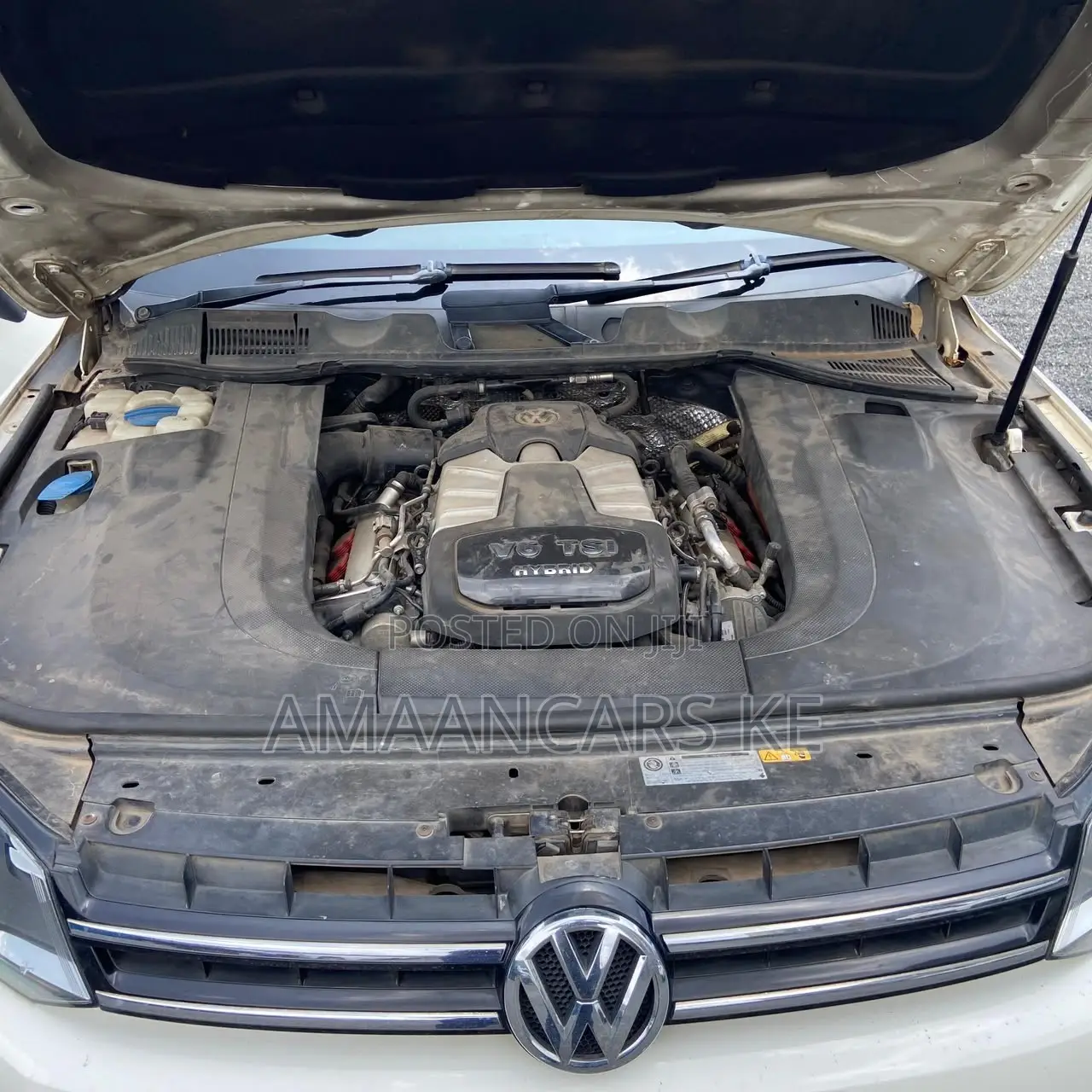 Volkswagen Touareg 2012 White
