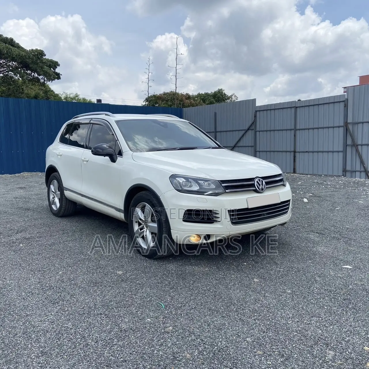 Volkswagen Touareg 2012 White