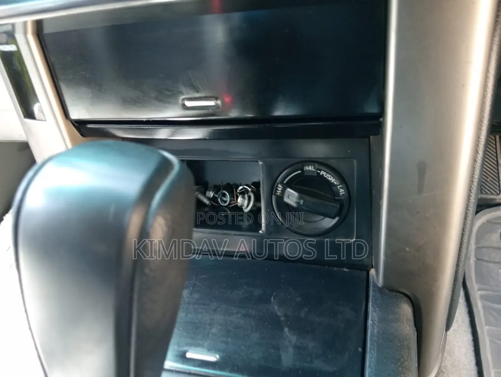 Toyota Land Cruiser Prado 2011 Gray