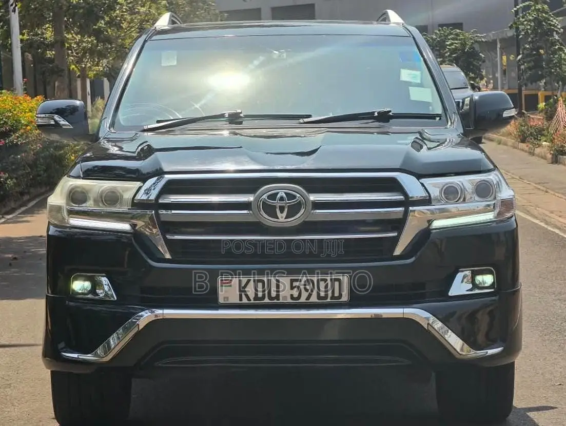 Toyota Land Cruiser Prado 2011 Black
