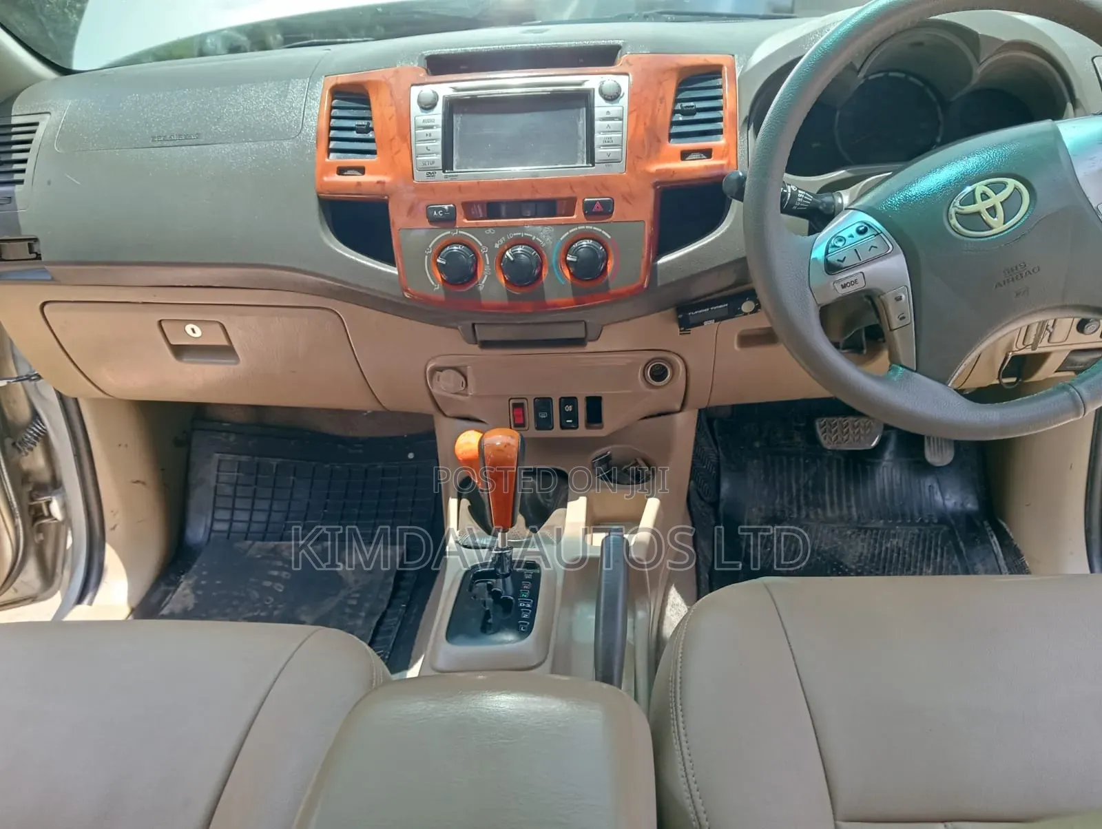 Toyota Hilux 3.0 D-4D 4x4 2012 Silver
