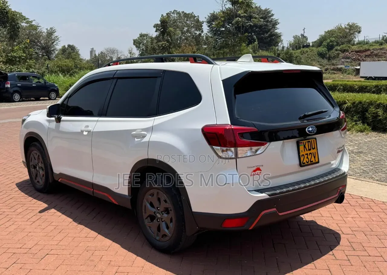 Subaru Forester 2019 White