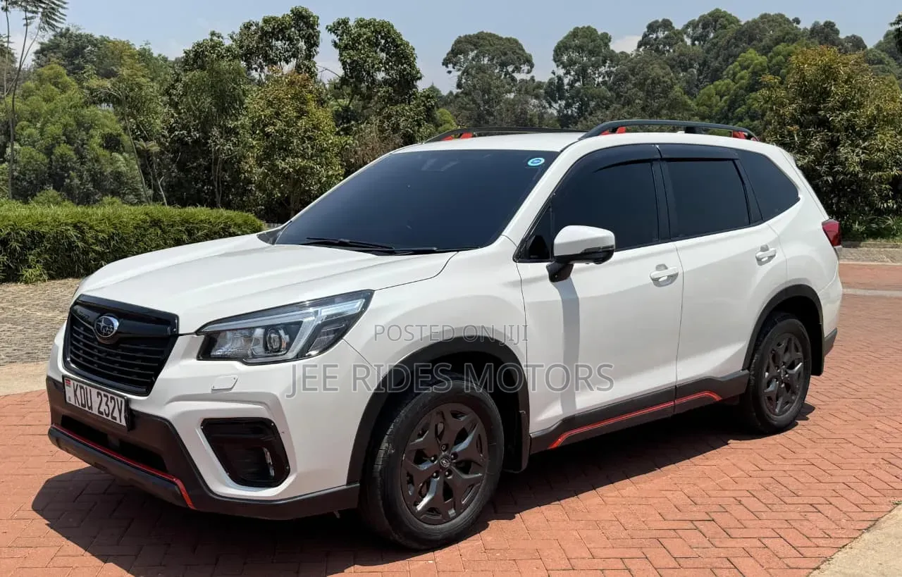 Subaru Forester 2019 White