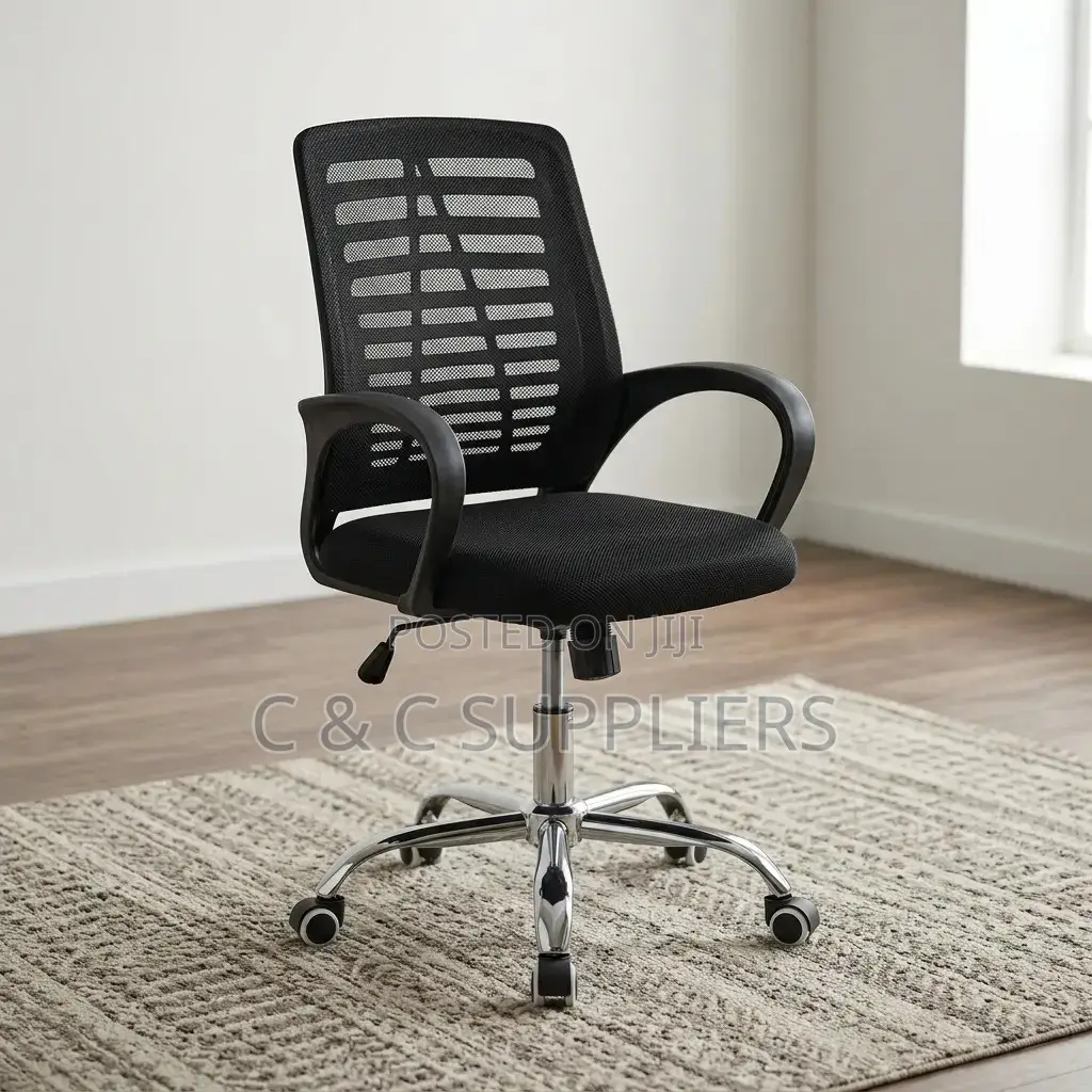 Swivel Executive Strong Mesh Chair.