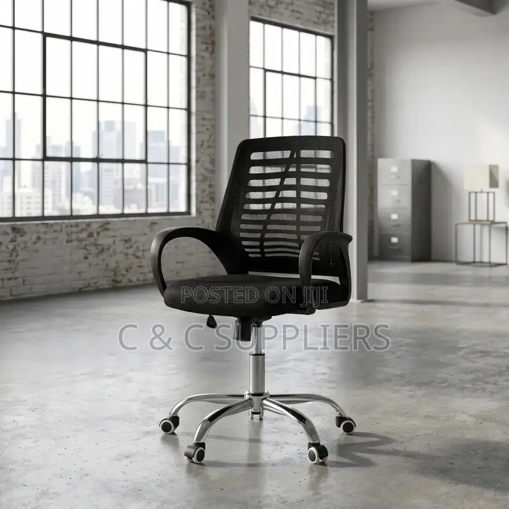 Swivel Executive Strong Mesh Chair.
