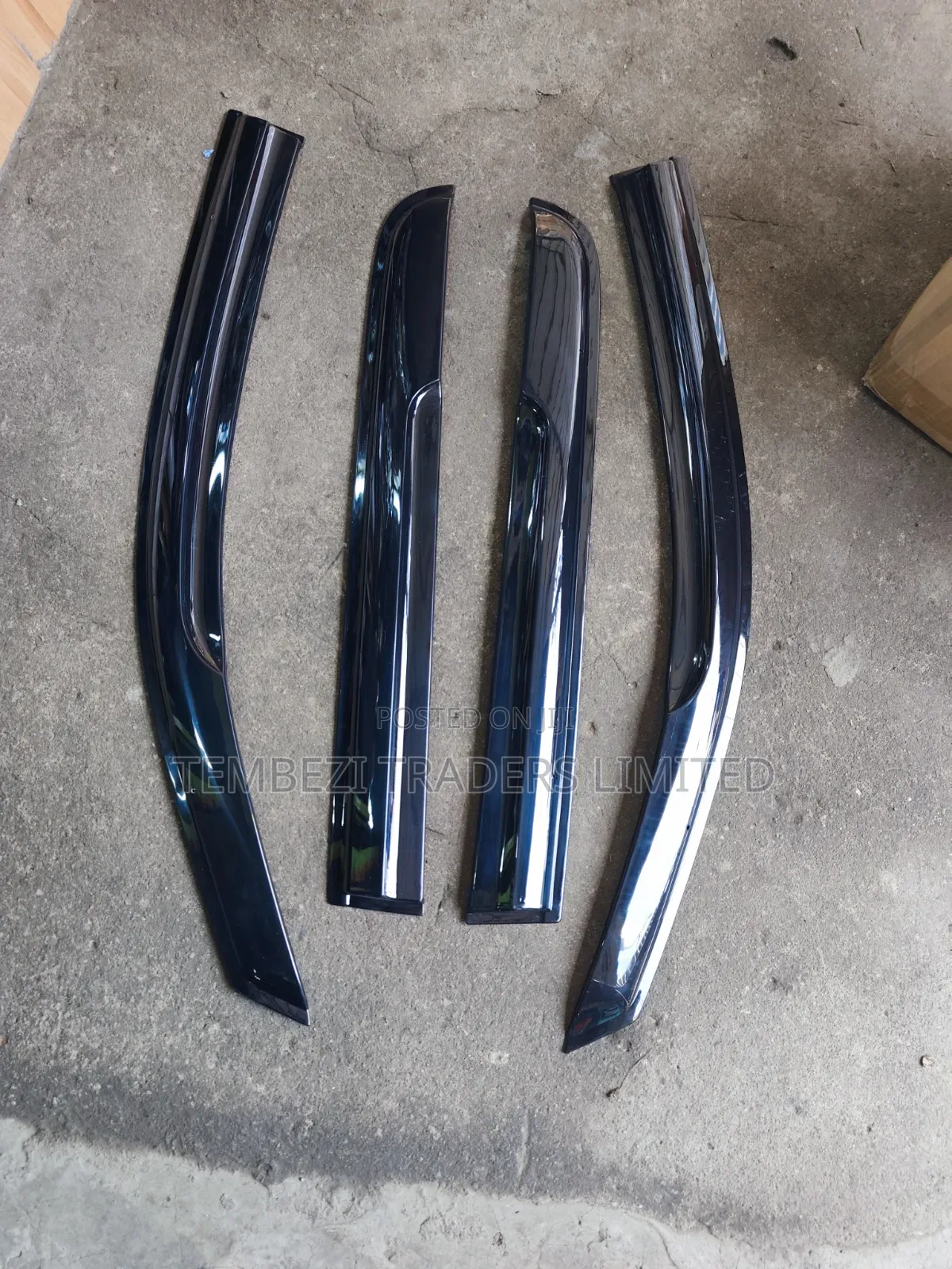 Original Toyota Hilux Vigo 2012 Wind Deflectors / Windbreakers – Set