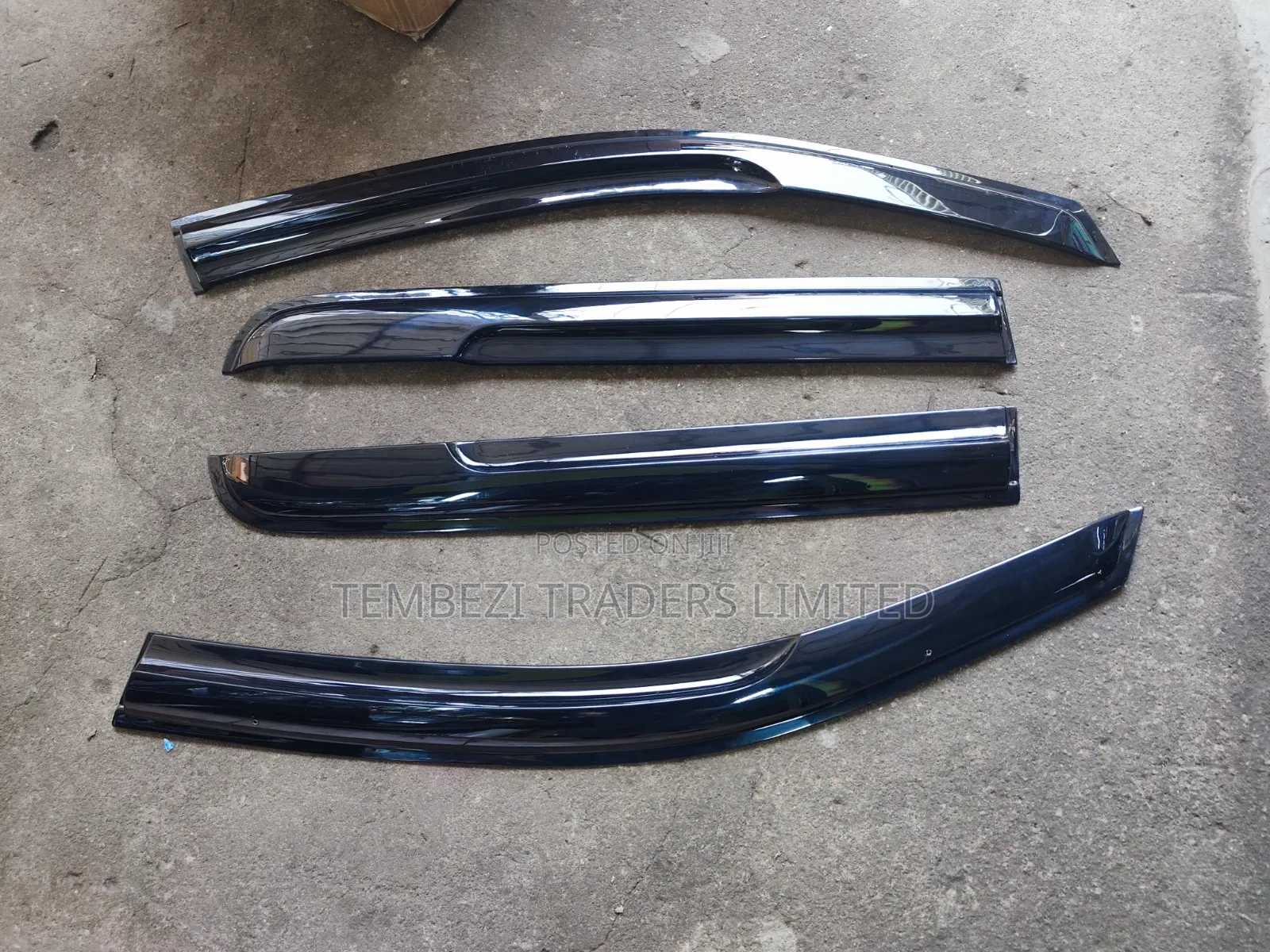 Original Toyota Hilux Vigo 2012 Wind Deflectors / Windbreakers – Set