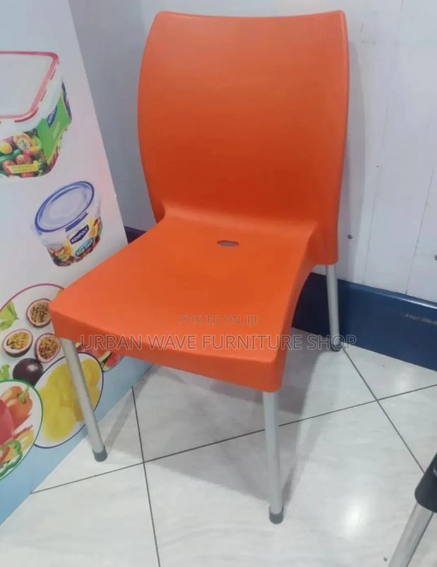Outdoor Plastic Chairs - thumbnail 2