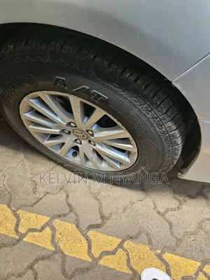 Toyota Alphard 2.4 Petrol FWD 2008 Silver