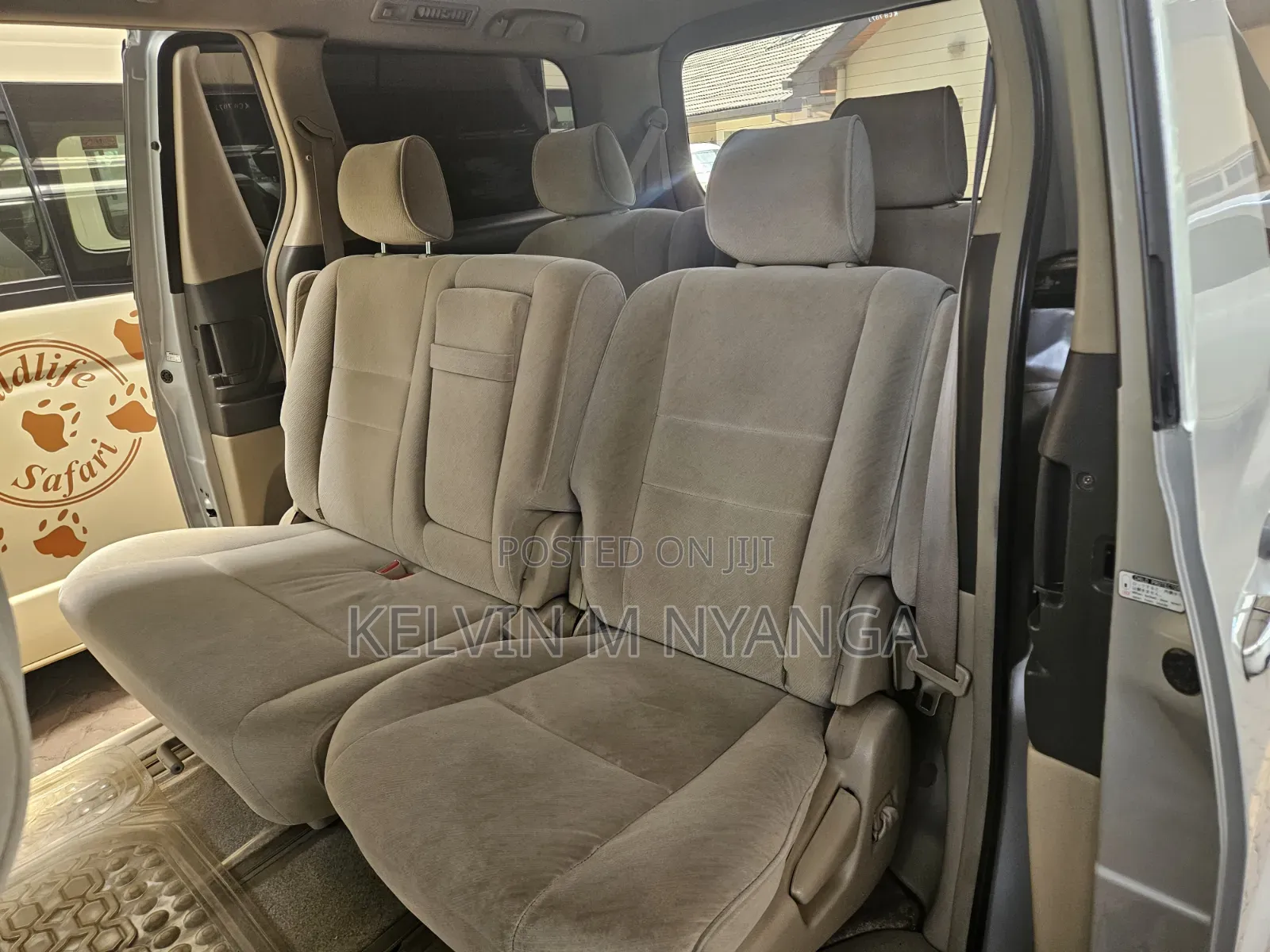 Toyota Alphard 2.4 Petrol FWD 2008 Silver