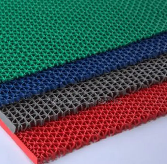 PVC Water-Drainage Floor Mat