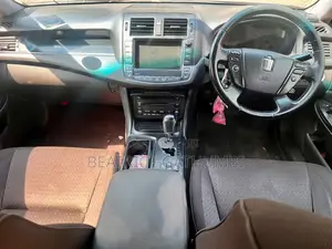 Toyota Crown 2009 Black