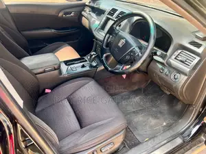 Toyota Crown 2009 Black