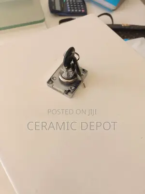 2-Turn Drawer Lock 139 22-A
