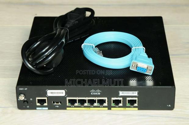 Cisco C921-4p