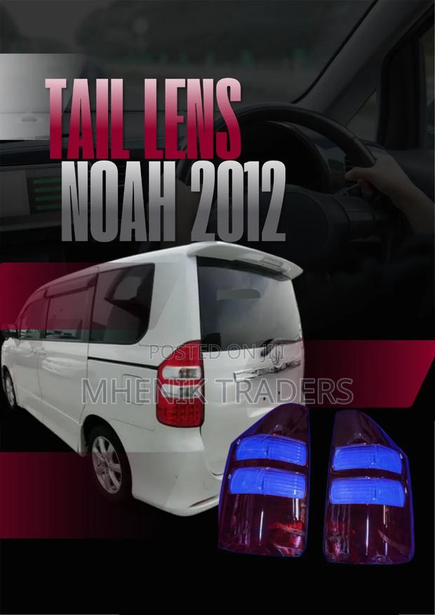 Tail Lens Noah 2012