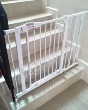 Adjustable Stair Safety Gate for Babies, Toddlers & Pets – 83cm