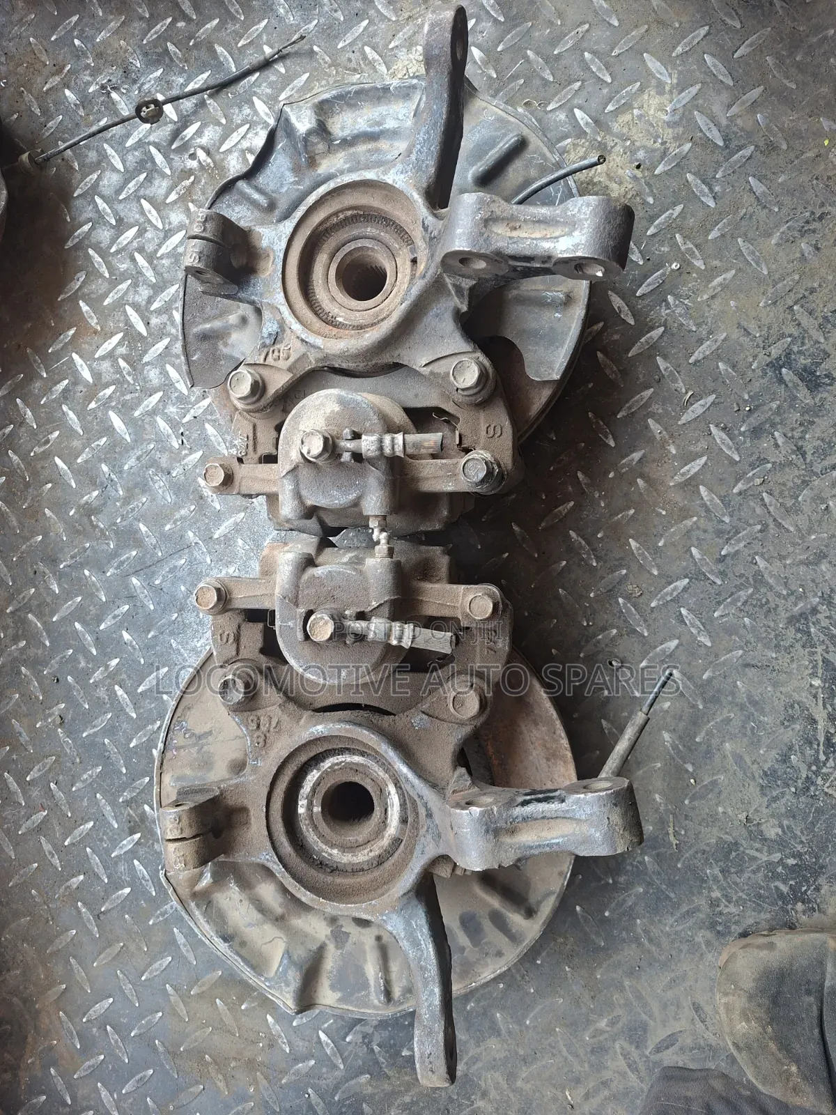 Suzuki S×4 Front Hub Complete