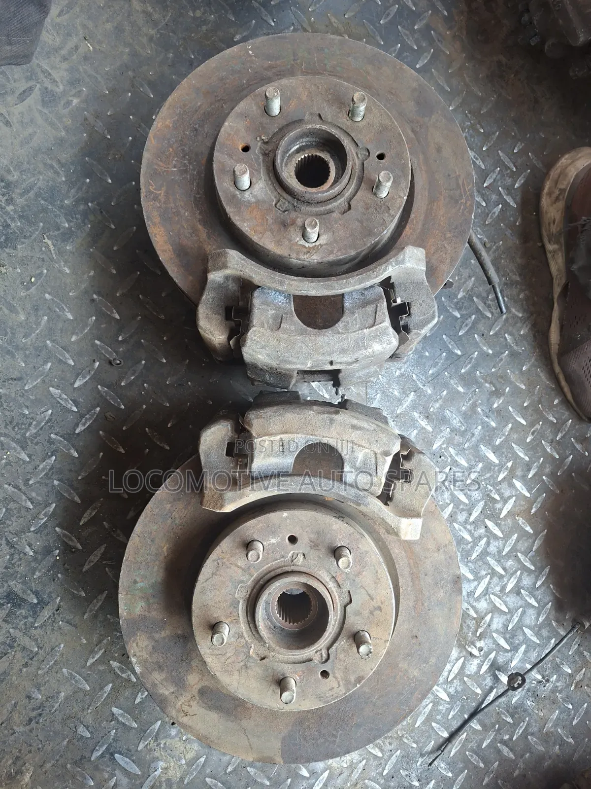 Suzuki S×4 Front Hub Complete