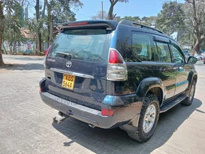 Toyota Land Cruiser Prado 3.0 D-4D 5dr 2005 Blue