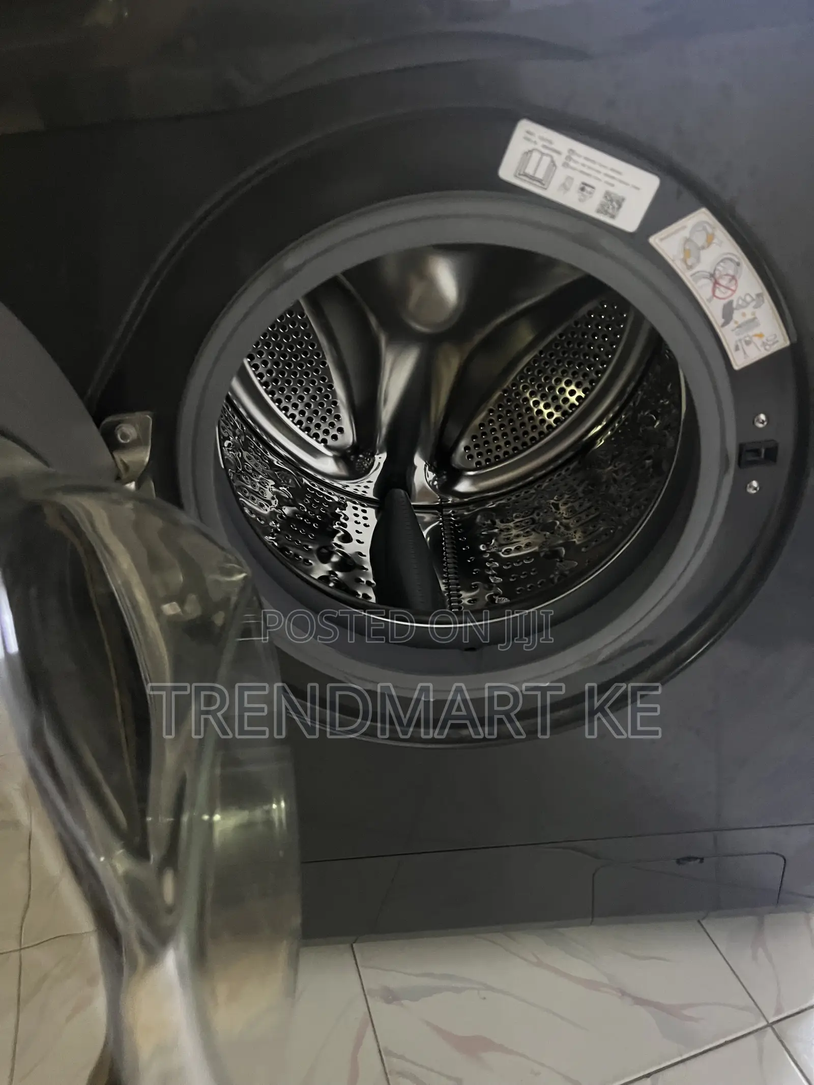 LG 8Kg Front Load Washing Machine F4J3TYG6J