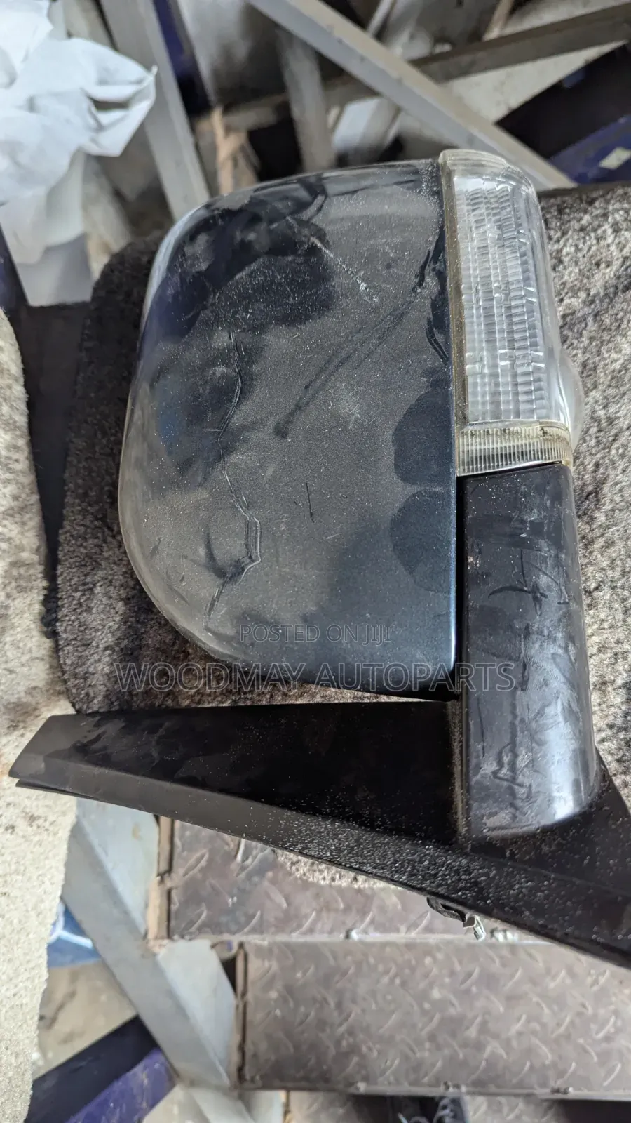 Mitsubishi Delica Sidemirror