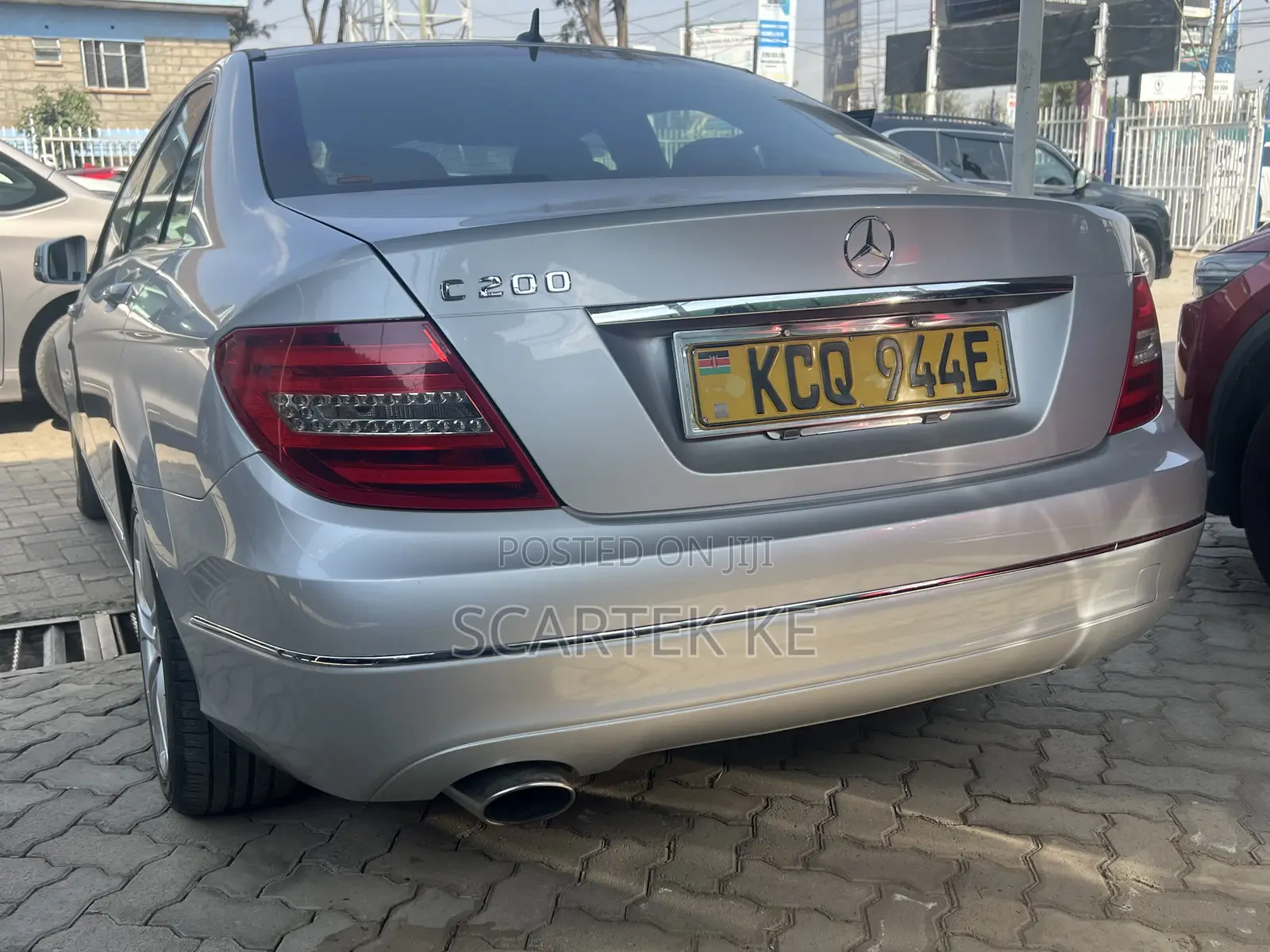Mercedes-Benz C200 2012 Silver