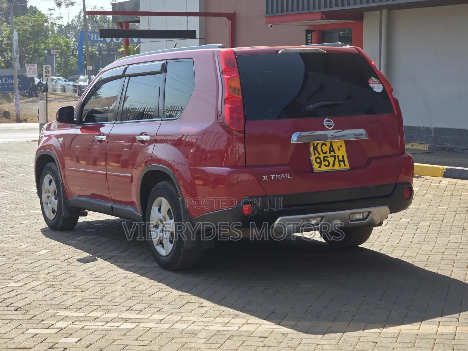Nissan X-Trail 2007 Red