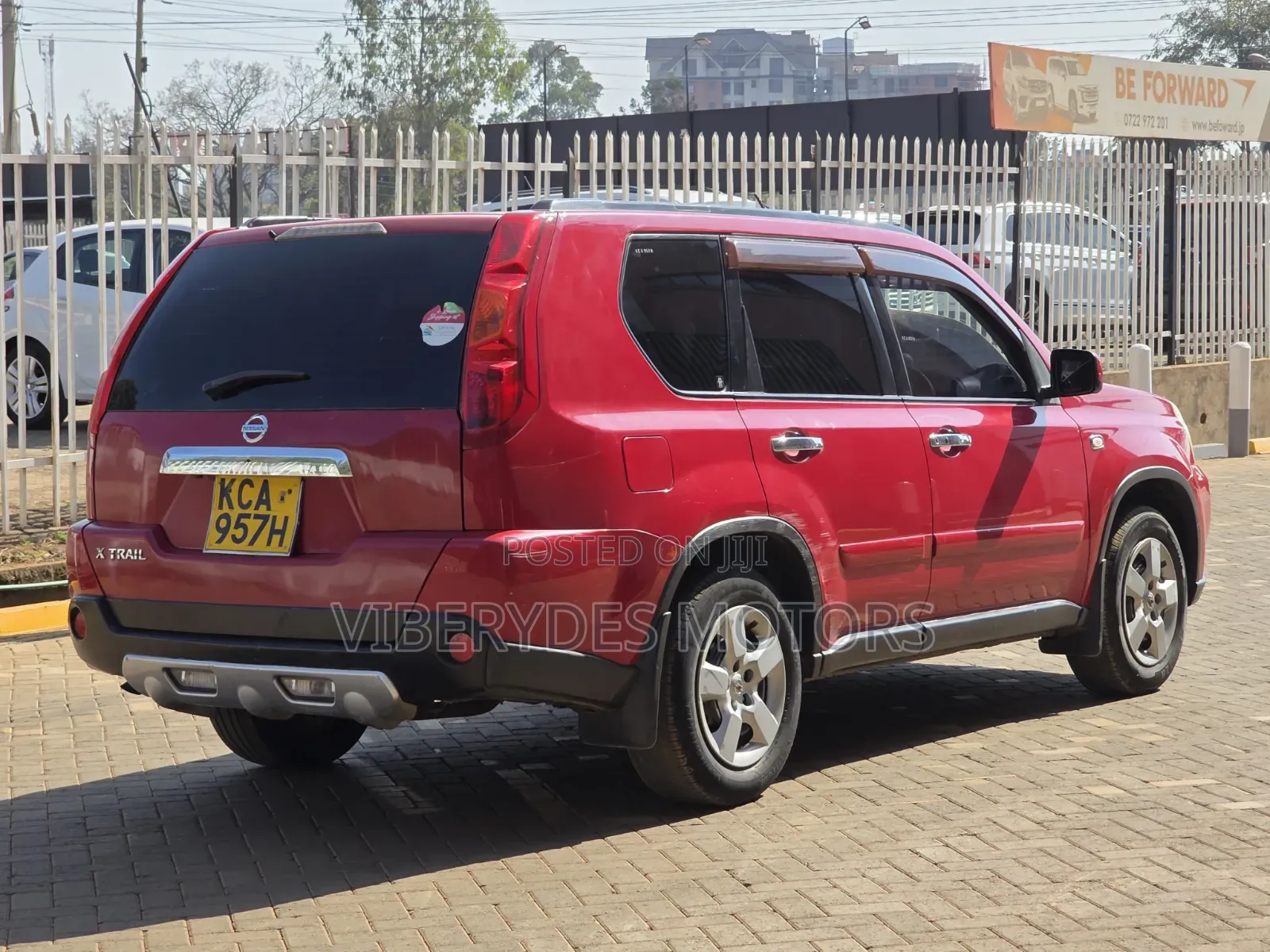 Nissan X-Trail 2007 Red