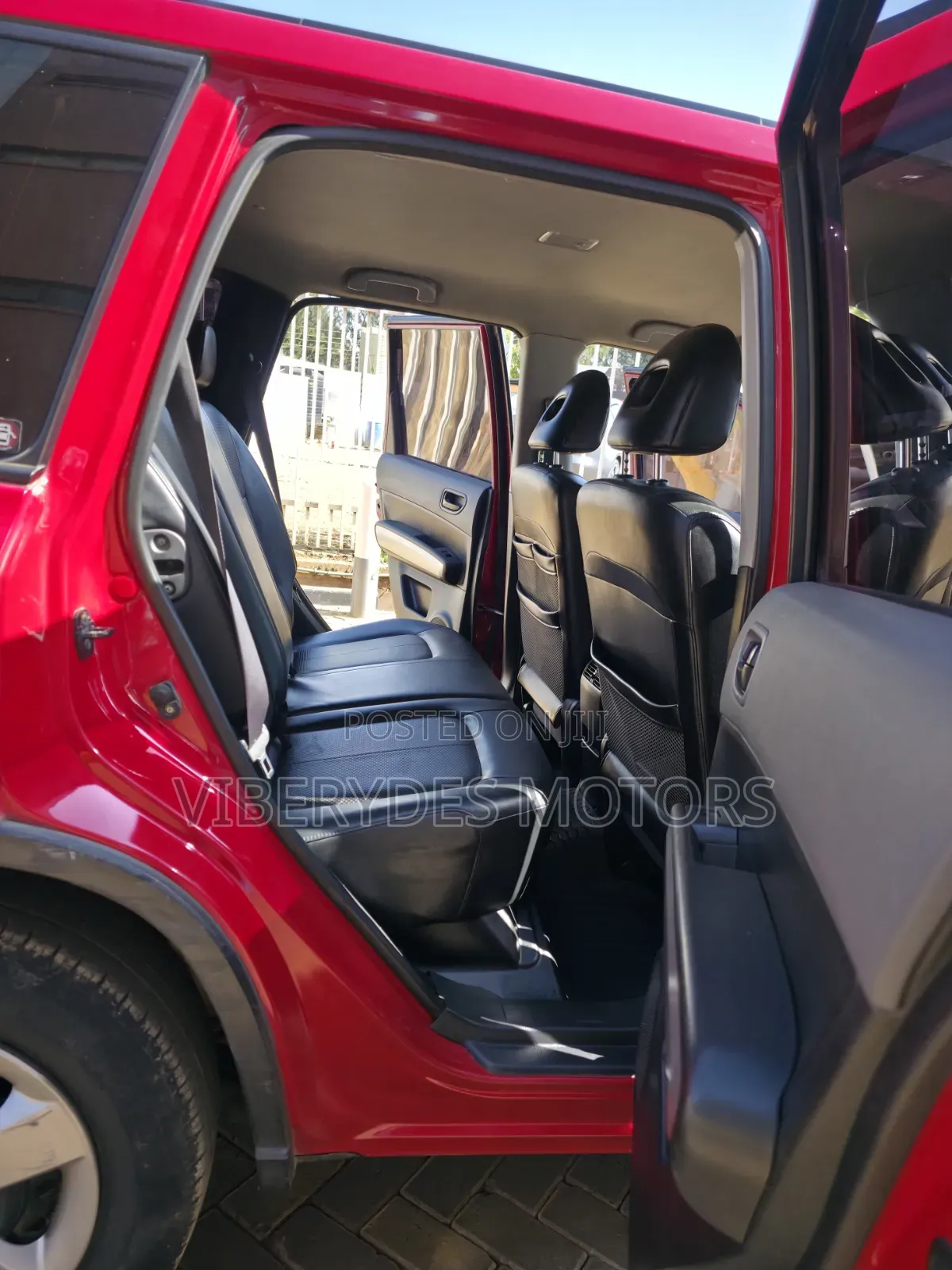 Nissan X-Trail 2007 Red