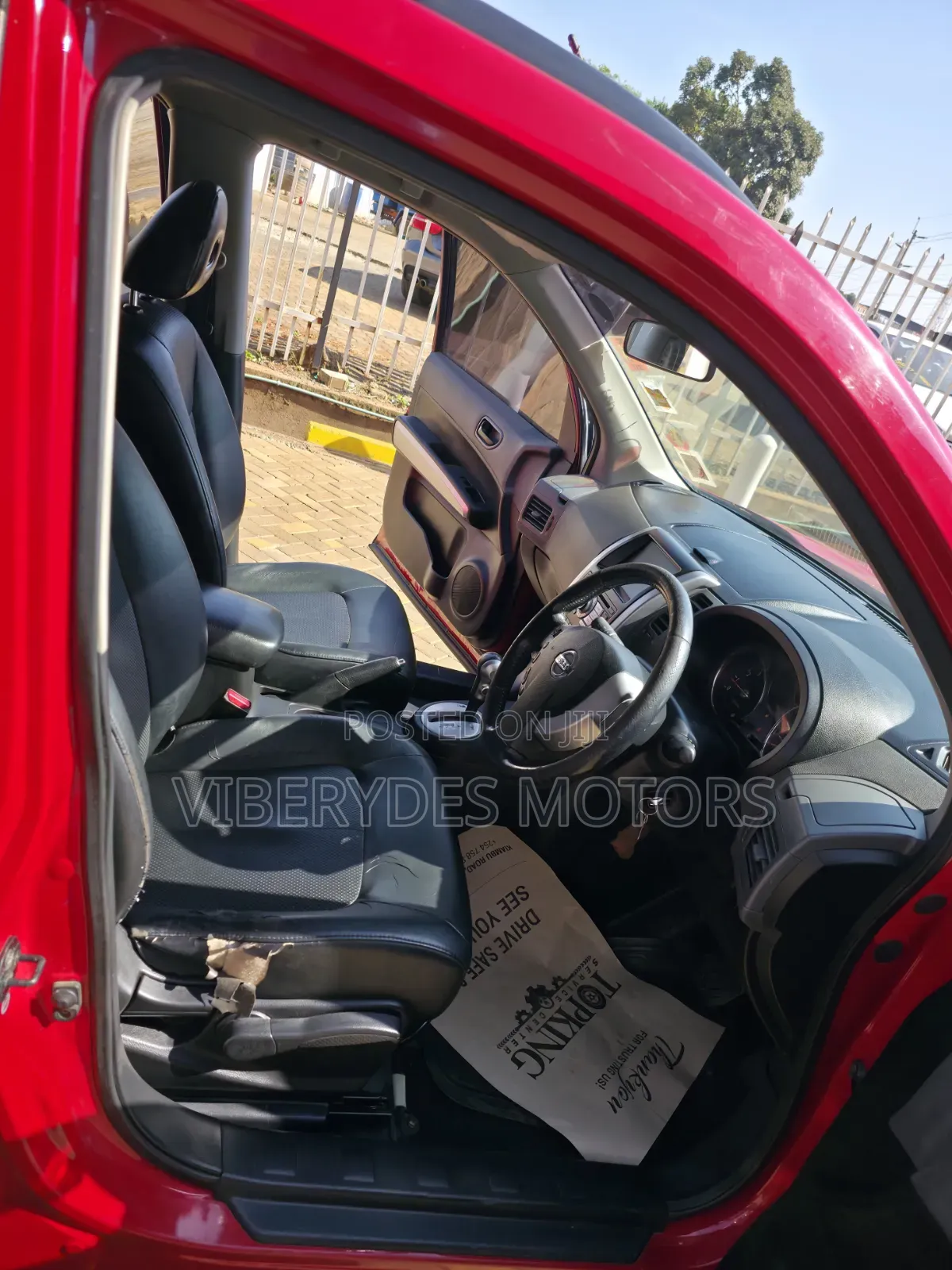 Nissan X-Trail 2007 Red