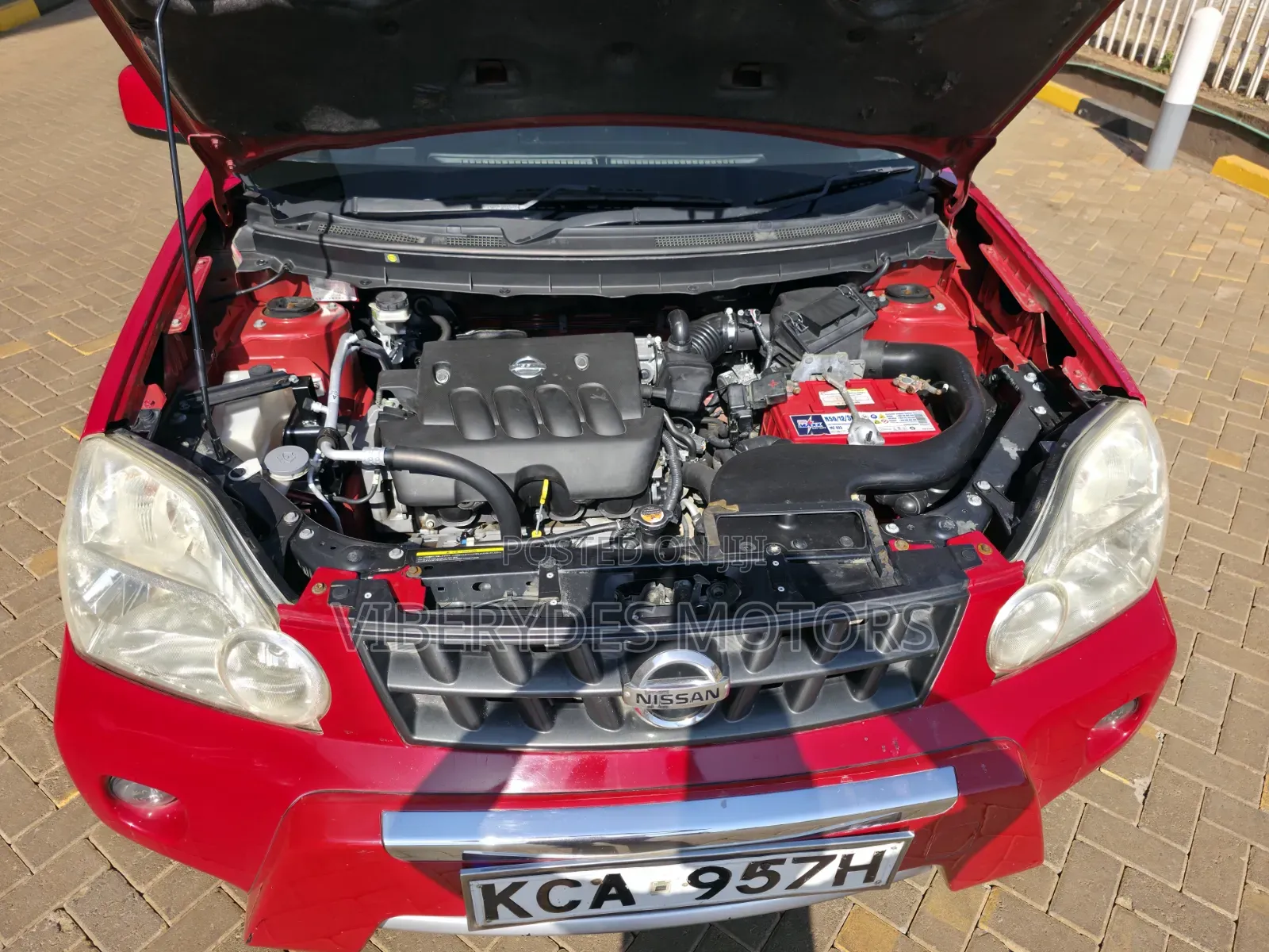 Nissan X-Trail 2007 Red