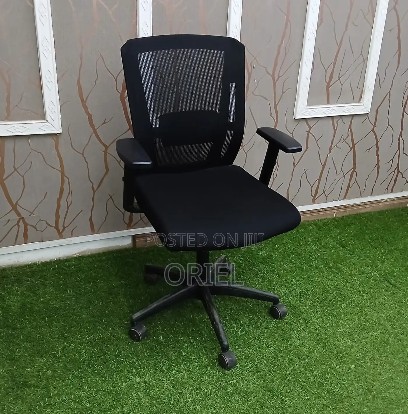 Mid Back Orthopedic Mesh Chair : Modern Swivel Chair