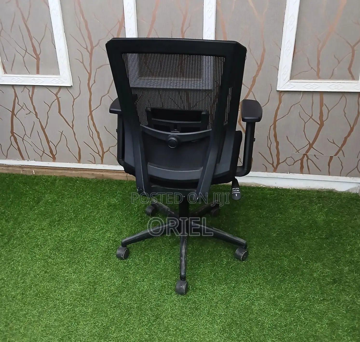 Mid Back Orthopedic Mesh Chair : Modern Swivel Chair