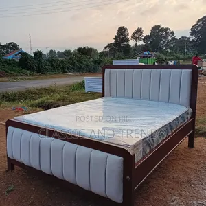 5x6 Chocolate Framed Bed