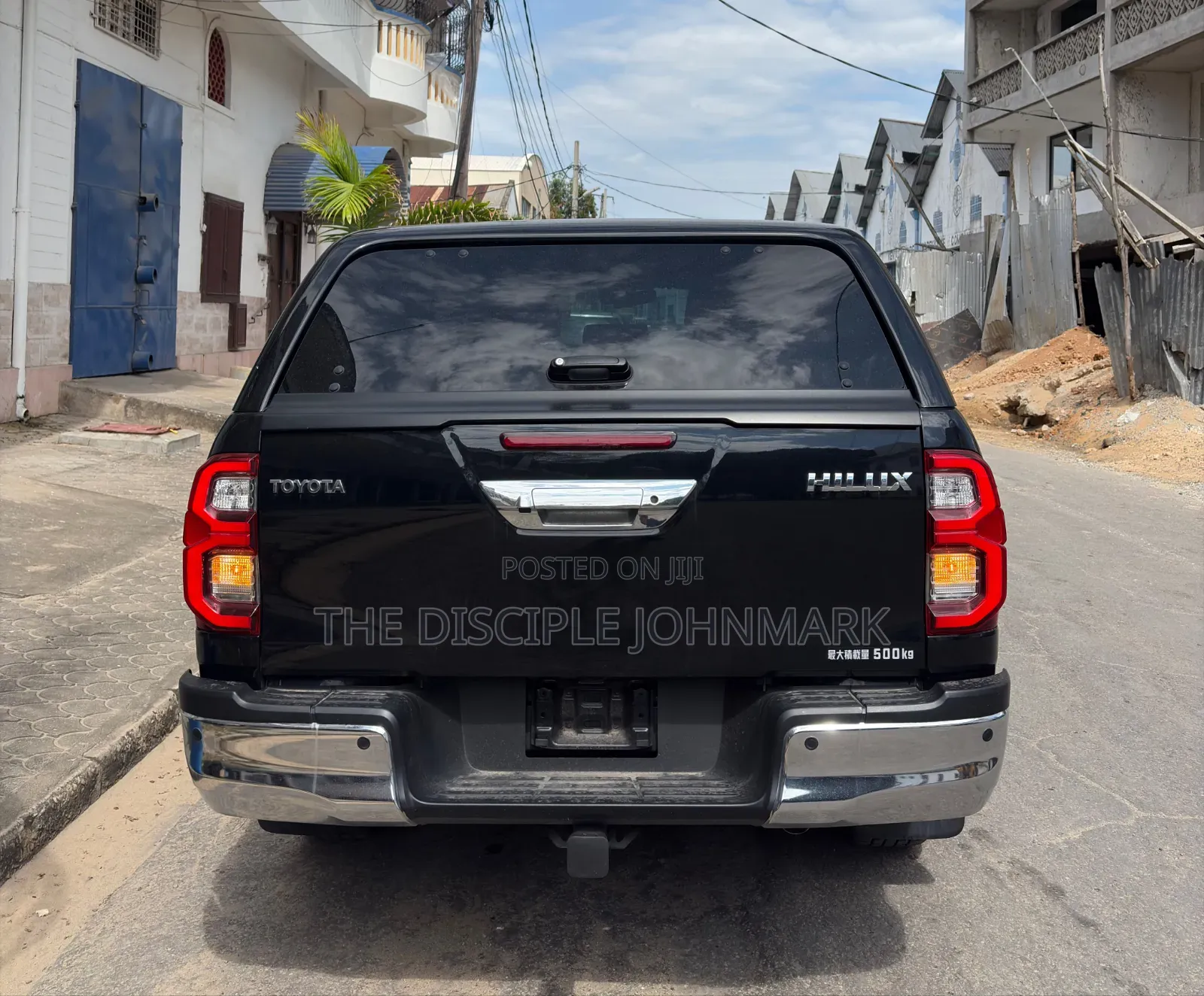 Toyota Hilux 2021 Black
