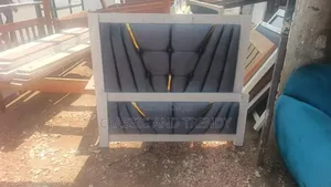 Grey Tuft 4x6 Bed